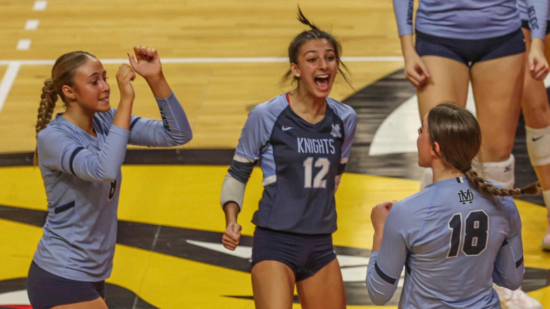 Photos: Mater Dei volleyball wins Class 2A semifinal over El Paso-Gridley